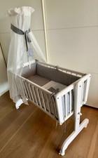 Alvi Babywiege / Pendelwiege mit hochwertiger Träumeland Matratze