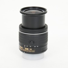 Nikon 18-55mm/3,5-5,6 DX AF-P