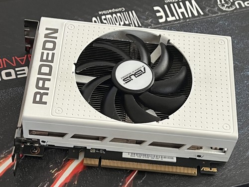 Radeon nano white edition - radeon,