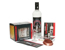 BEHN Friesengeist 56% Vol. 0,5 l + 6 Gläser im Karton +Pfännchen + Streichhölzer