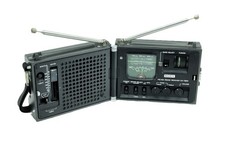 Sony ICF-7800  Defekt und ohne