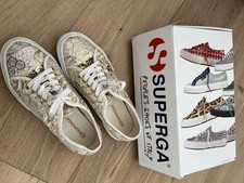 Superga Sonder Edition Spitze