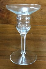 Kleiner Glas-Kerzenleuchter - 12,5 cm hoch - gut erhalten und unbeschädigt