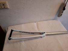 Gabel Carbon 28" 1 1/8"  Alu Schaft  620 gramm  glanzweiß  Orig. Focus