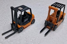 Wiking 2x Stapler Still R70 /