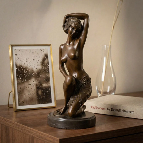 Hochwertige bronzefigur frau - hochwertige,