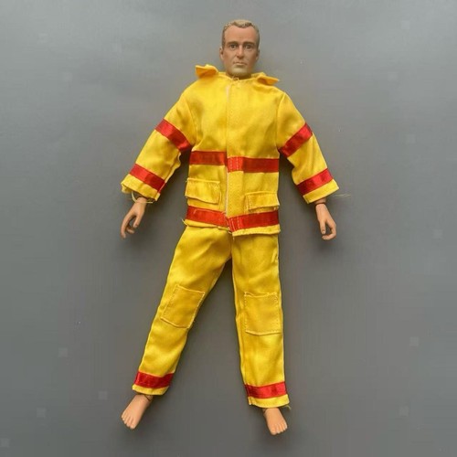 Actionfigurenkleidung - 1/6,