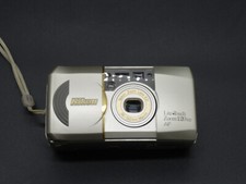 Nikon Lite Touch Zoom 120 ED AF / Analoge 35mm Kompakt Kamera / Point & Shoot