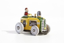 * Blechspielzeug KLEINER TRAKTOR   °° Tin Toy °° Jouet en Tôle °°