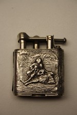 Antikes Benzin Feuerzeug mit