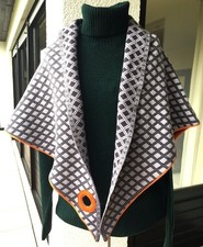 GESELLIN-Schultertuch, feiner gewalkter Jacquardstrick 100% Wolle 185x80 cm NEU!