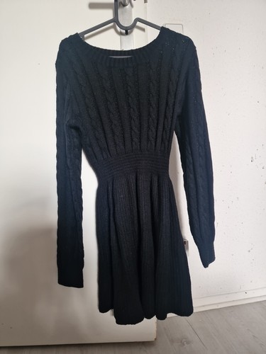 Schwarzes kleid strickkleid - schwarzes,