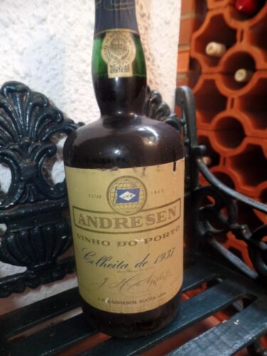 Jahre alter portwein von - jahre,