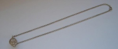 Collier mit filigrankugel - collier, in