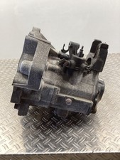 Schaltgetriebe  VW Polo IV (9N) 1.2 47kW 64PS 02T301103K 