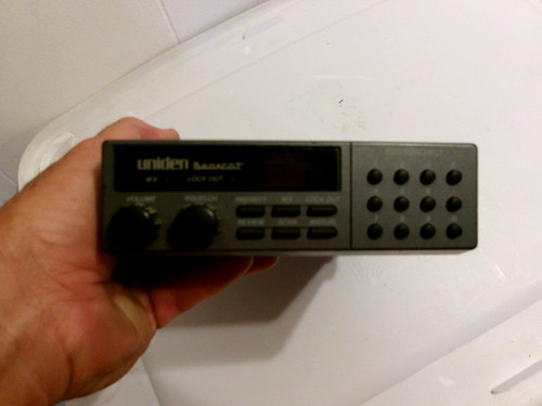 Uniden bearcat bc560xlt - uniden,