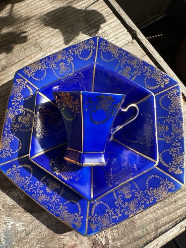 Antike tasse mit unterteller - antike,