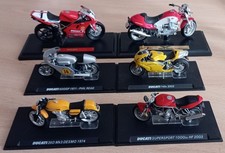 6 Motorrad Modelle 5x Ducati 1 x Moto Guzzi 4x 1:24, 2x 1:18