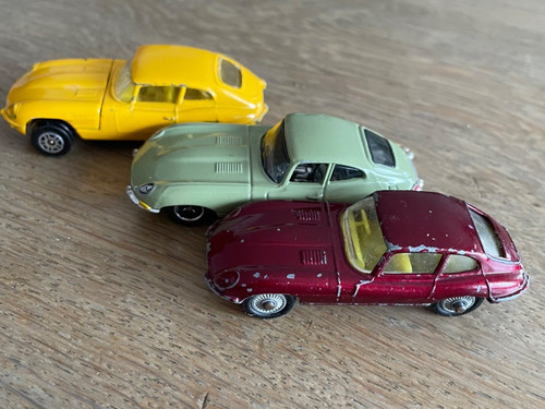 Vintage jaguar type metall - jaguar,