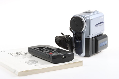 Sony digital handycam dcr - digital, dcr-pc8e