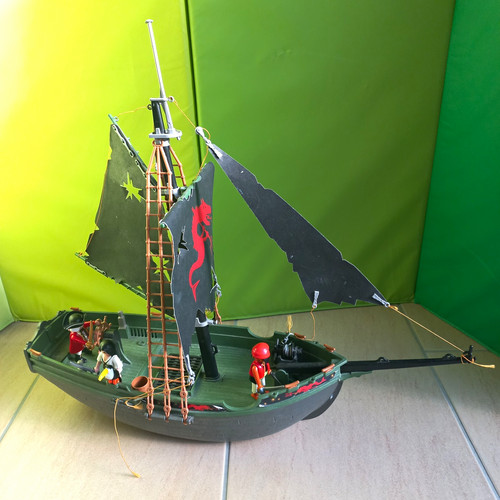 Piratenboot segelschiff mit - piratenboot,