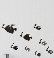 Fische mit Luftblasen Spiegel