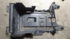 Batterie- Träger, Aufnahme 1K0 915 333 1896 CCM 77 KW VW Golf Plus 1.9 TDI Bj