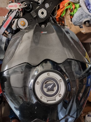 Yamaha rn19 tank - r1,