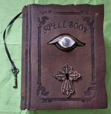 Zauberbuch mit Licht und Sound ca. 21x26,5 cm