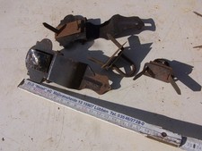 Korbverschlüsse Scharniere