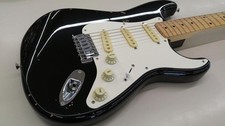 Fender Japan Squier Series Stratocaster 1992 95 Relic Look Repair W Arm