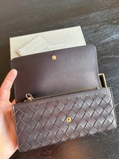 Neues Officine Creative Roche