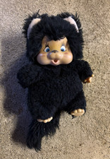 Monchhichi Puppe im schwarzen