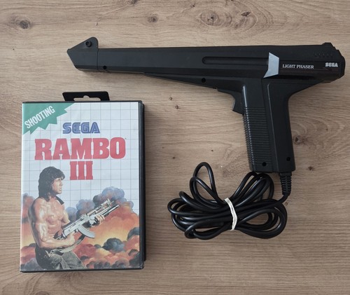 Sega light phaser gun - sega,