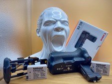 Original Canon Batteriegriff BG-E8 Für EOS 600D 650D 700D