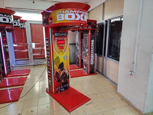 Boxautomat neu deutsch i - i,