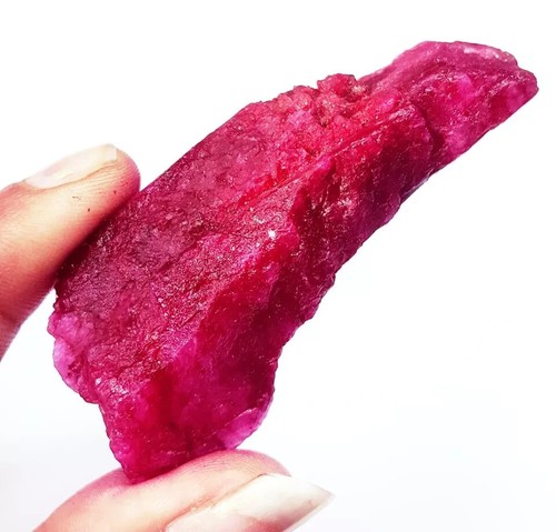 Natürlicher roter beryll - natürlicher,