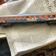 Röwa  Popwagen mit Graffiti Hertha Ultras -handbemaltes Einzelstück