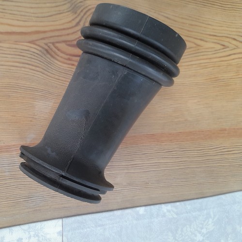 Bmw e30 ansaugschlauch vorne - bmw,