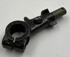 Yamaha Fußrastenhalter links XT500 TT500 left bracket footrest NOS 33383