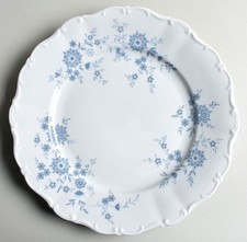 Christina Bavarian Blue Dinner