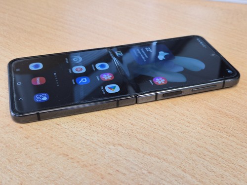 Samsung galaxy flip4 - galaxy, z