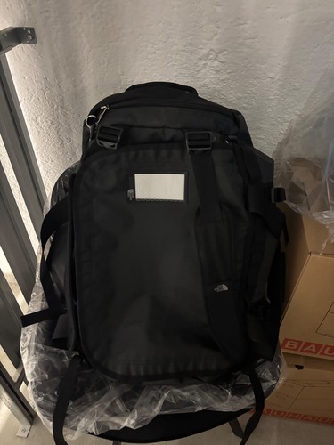 Base camp duffel m north - base,