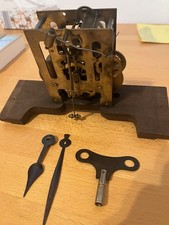 Wanduhr mechanisches Uhrwerk