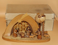 Antike Krippe Heilige Familie