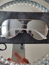 guess sonnenbrille damen neuwertig.