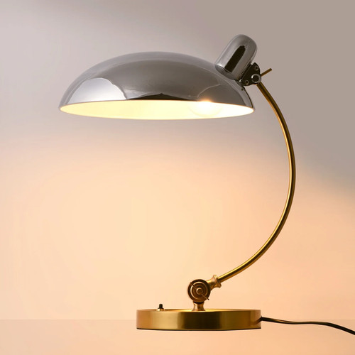 Bauhaus designer table - table, lamp