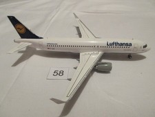 Lufthansa Airbus A320-200