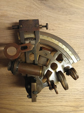 Schöner Messing Sextant „Kelvin & Hughes London 1917“ –mit Patina und Geschichte
