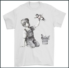 Banksy T-Shirt, Nhs
